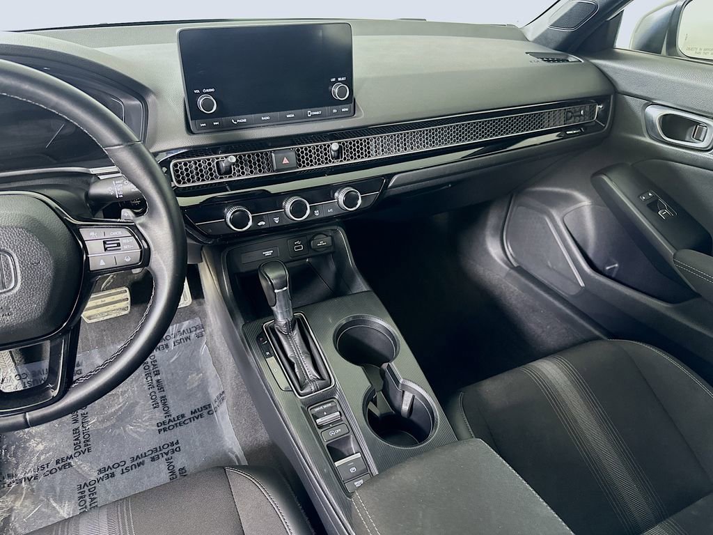 Used 2023 Honda Civic Sport image 18