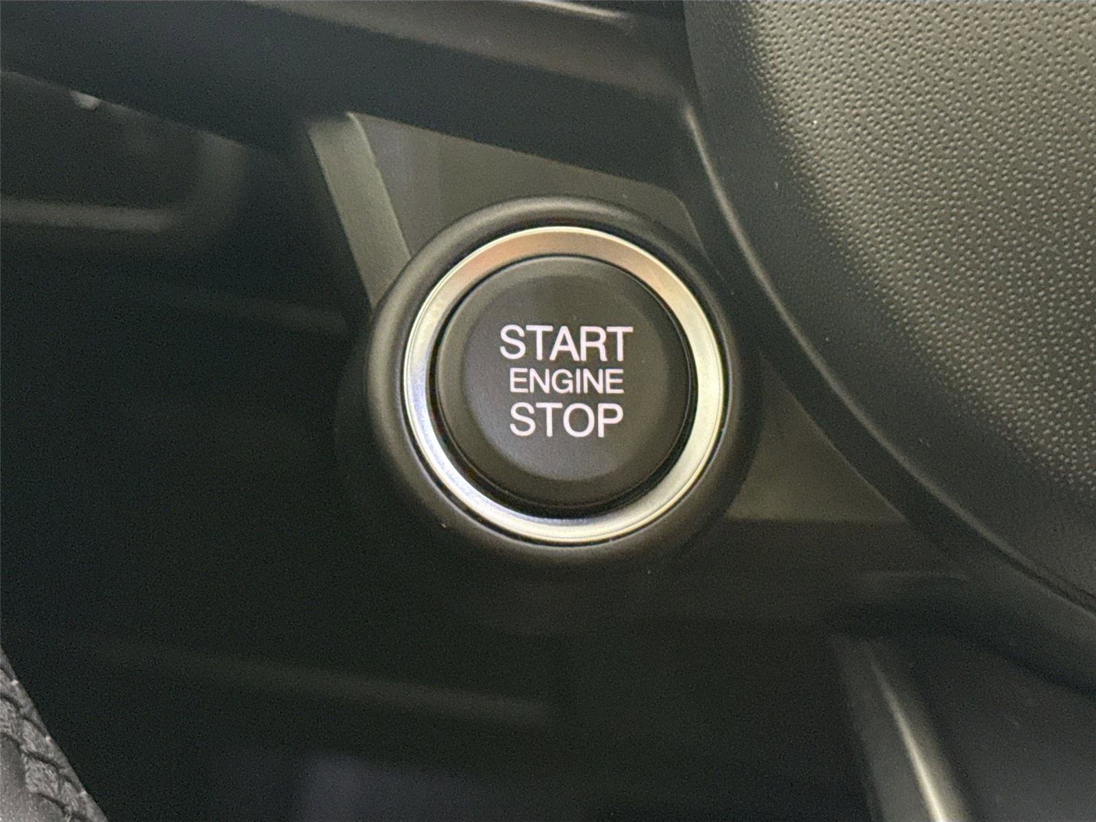 Used 2024 Alfa Romeo Stelvio Veloce image 22