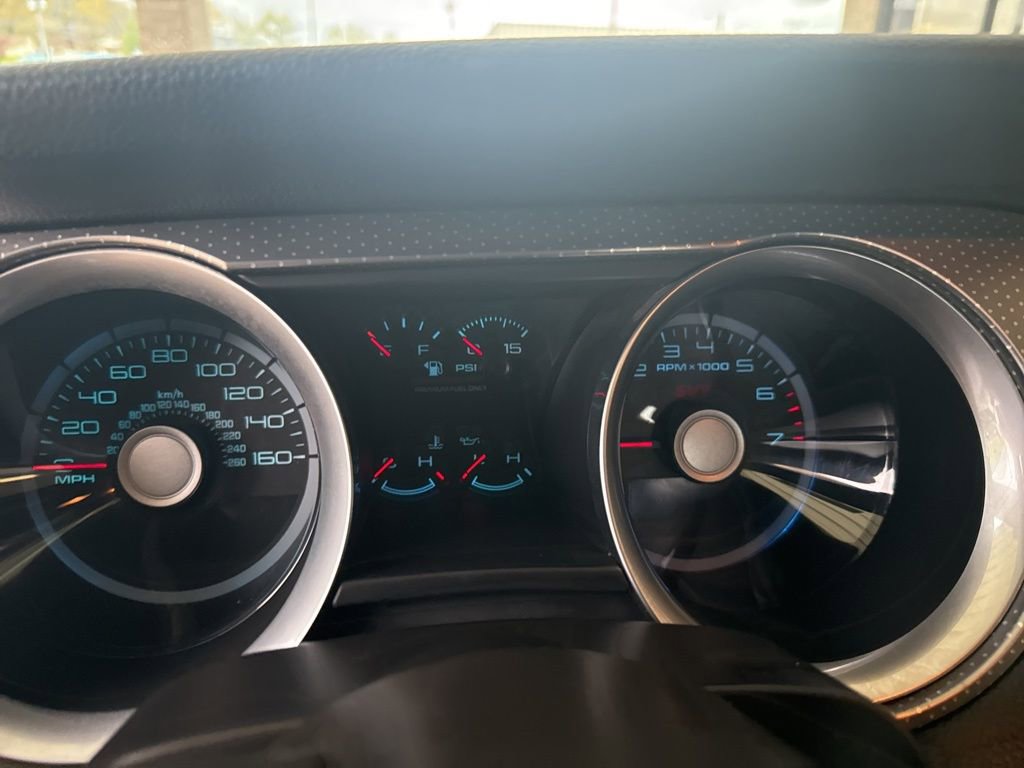 Used 2012 Ford Mustang Shelby GT500 w/ SVT Performance Pkg image 11