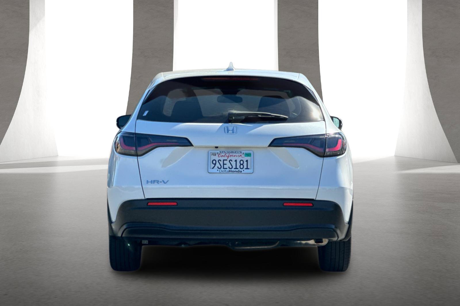 Certified 2025 Honda HR-V LX image 5