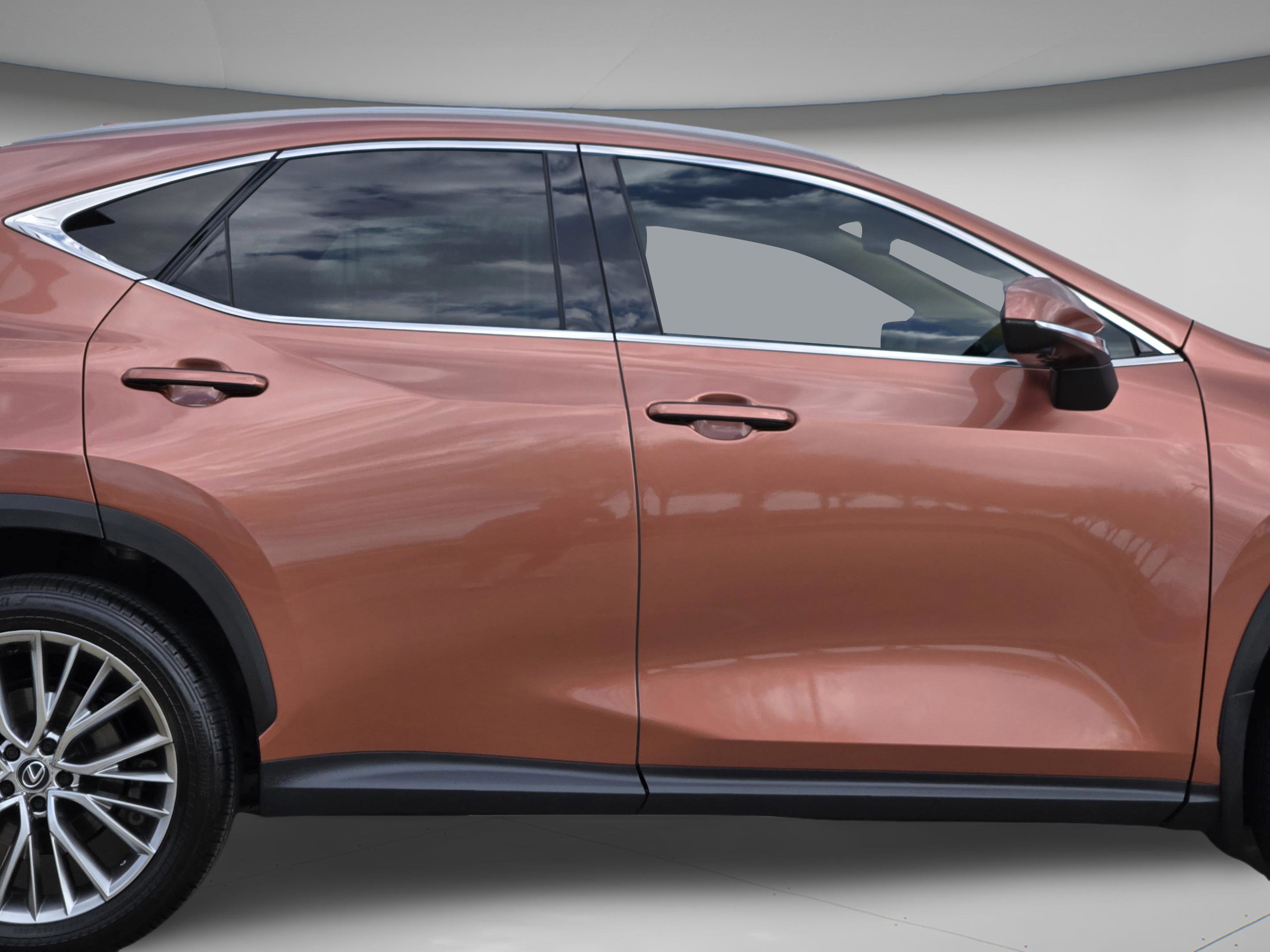 Used 2025 Lexus NX 350 Premium Package image 6