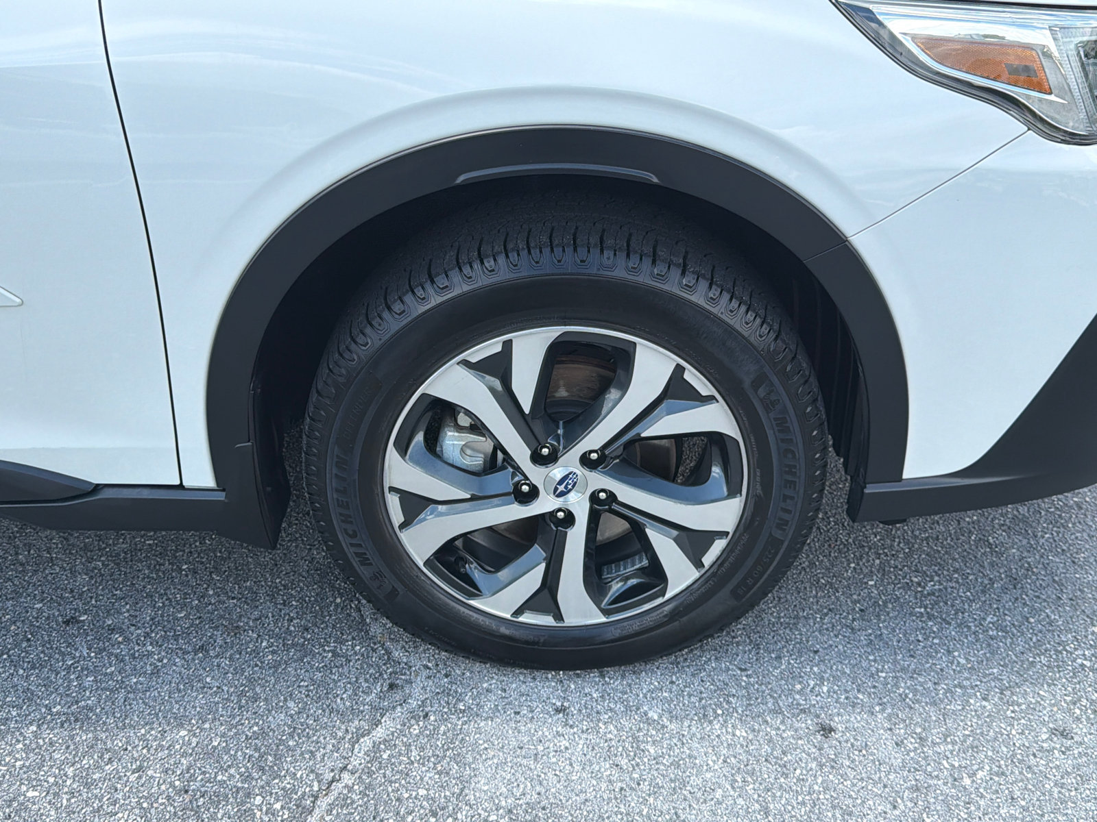 Used 2020 Subaru Outback Touring XT AWD/4WD image 13