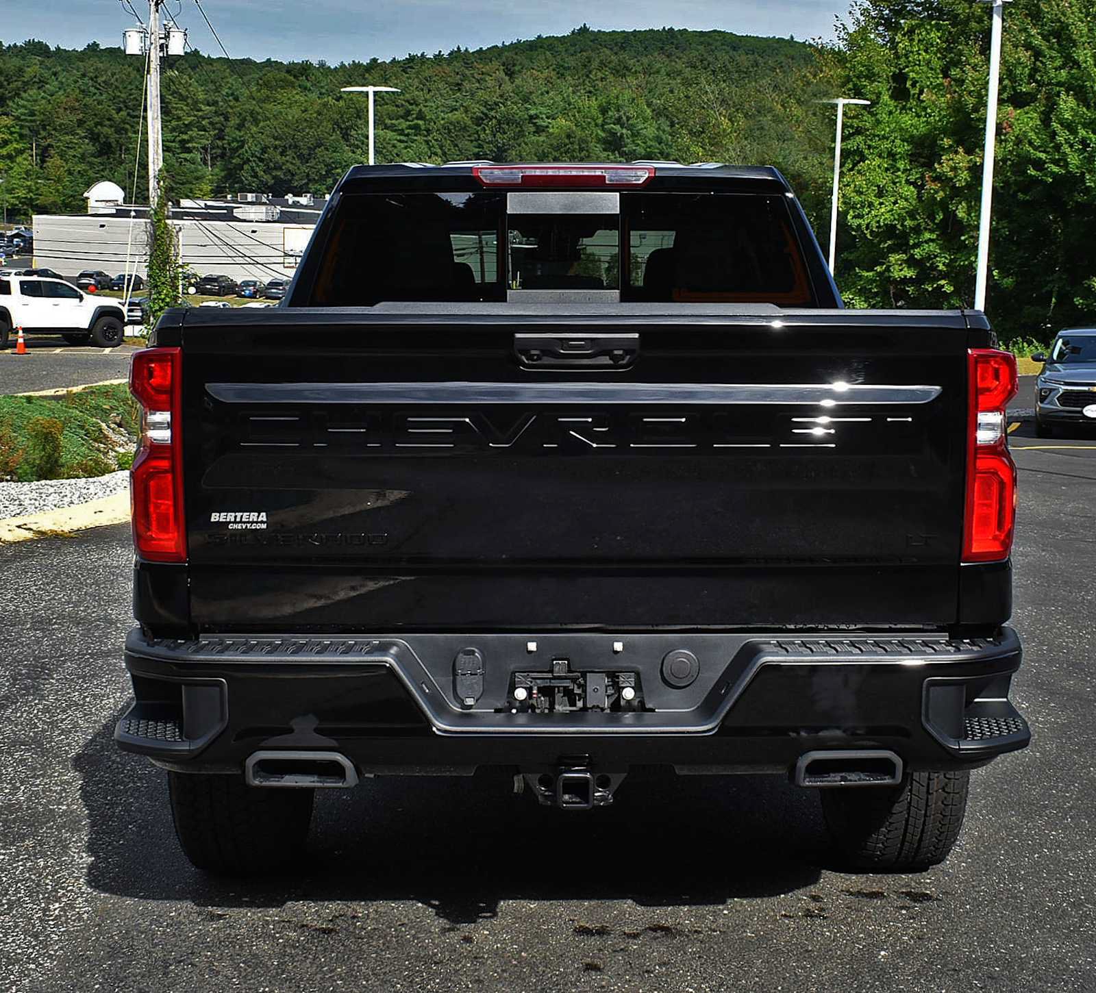 New 2026 Chevrolet Silverado 1500 LT Trail Boss w/ Convenience Package II AWD/4WD image 7