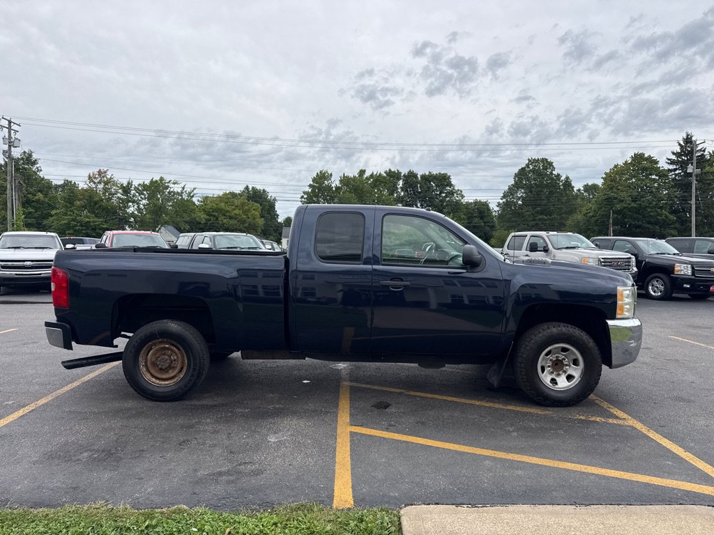 Used 2007 Chevrolet Silverado 2500 LT RWD image 5