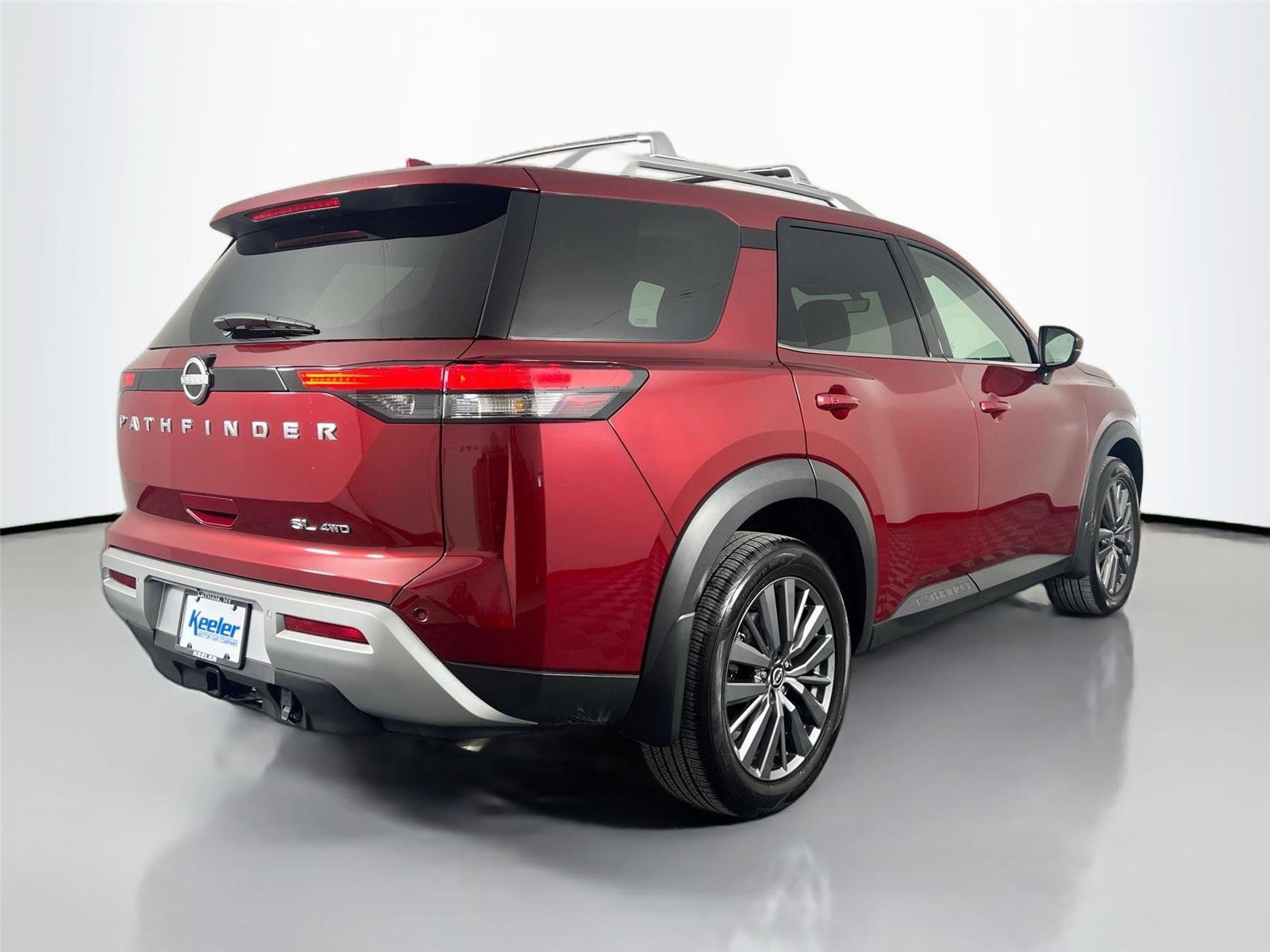 Used 2025 Nissan Pathfinder SL w/ SL Premium Package image 6