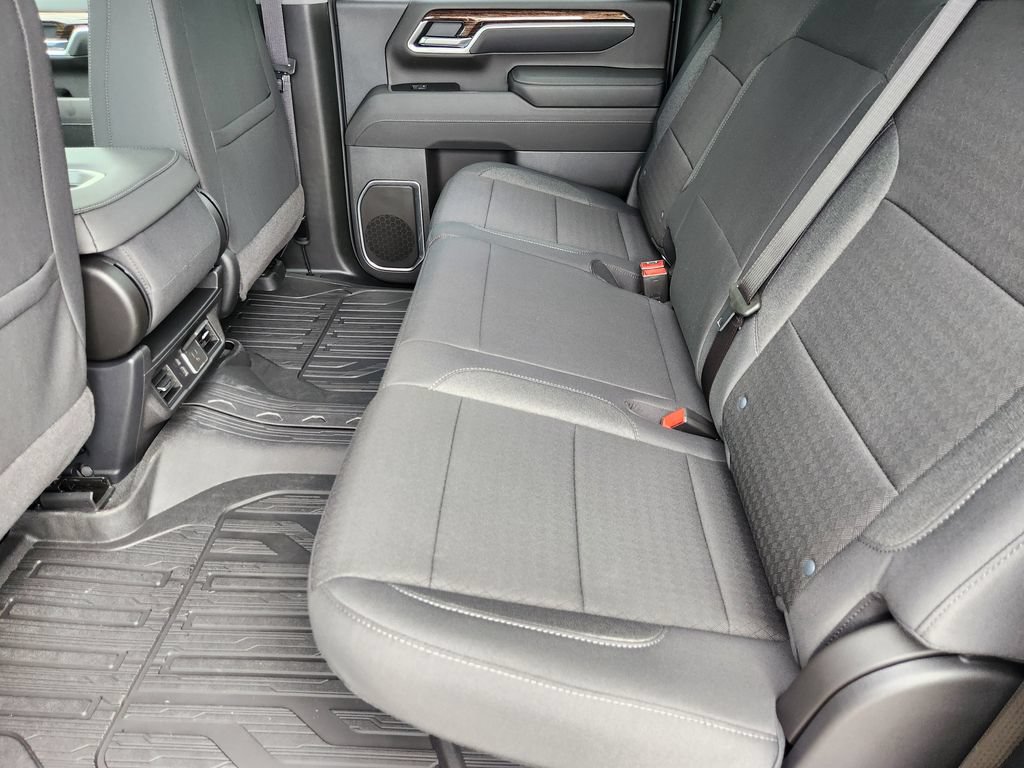 New 2026 GMC Sierra 3500 SLE w/ SLE Value Package AWD/4WD image 19