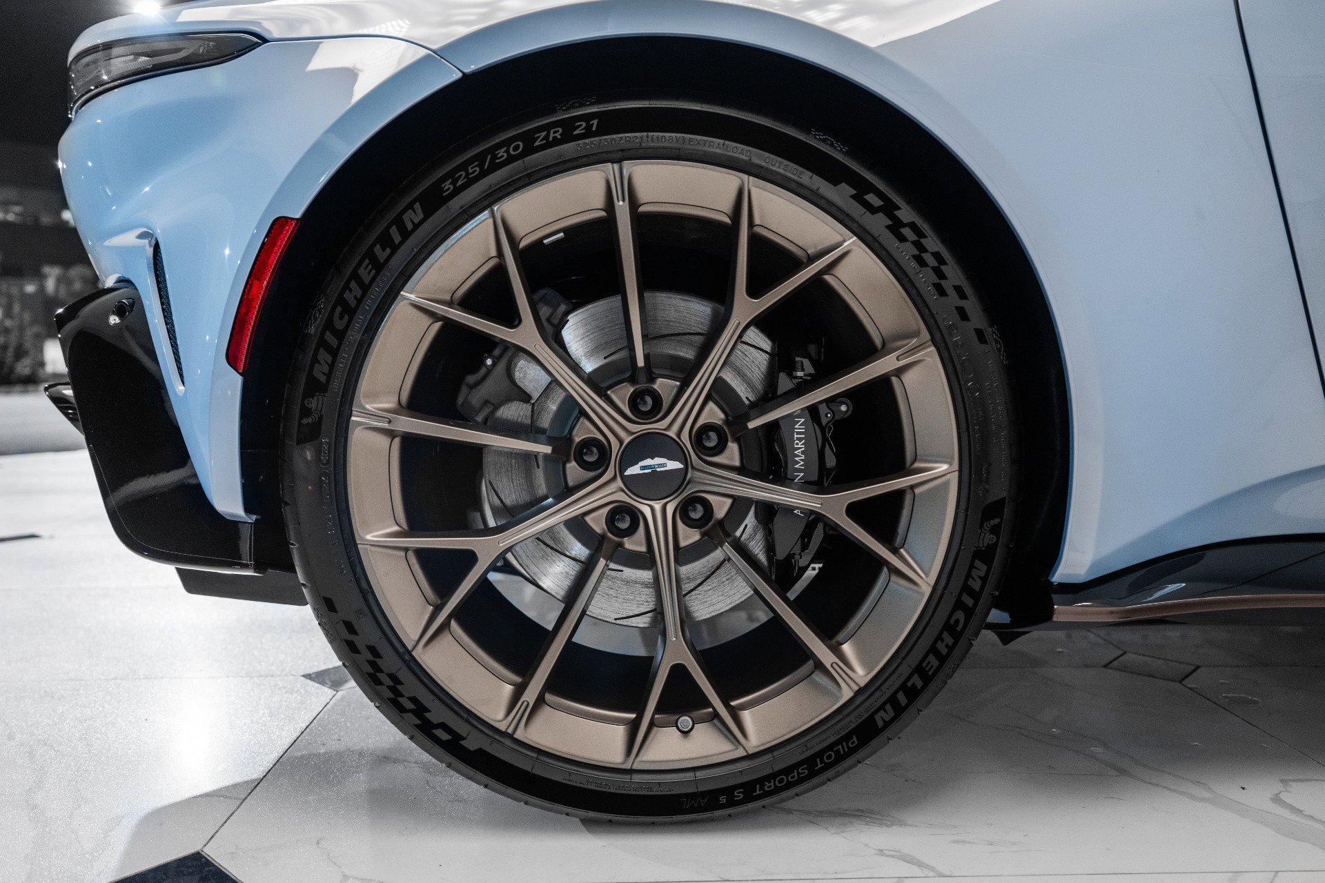 New 2026 Aston Martin V8 Vantage Coupe image 42