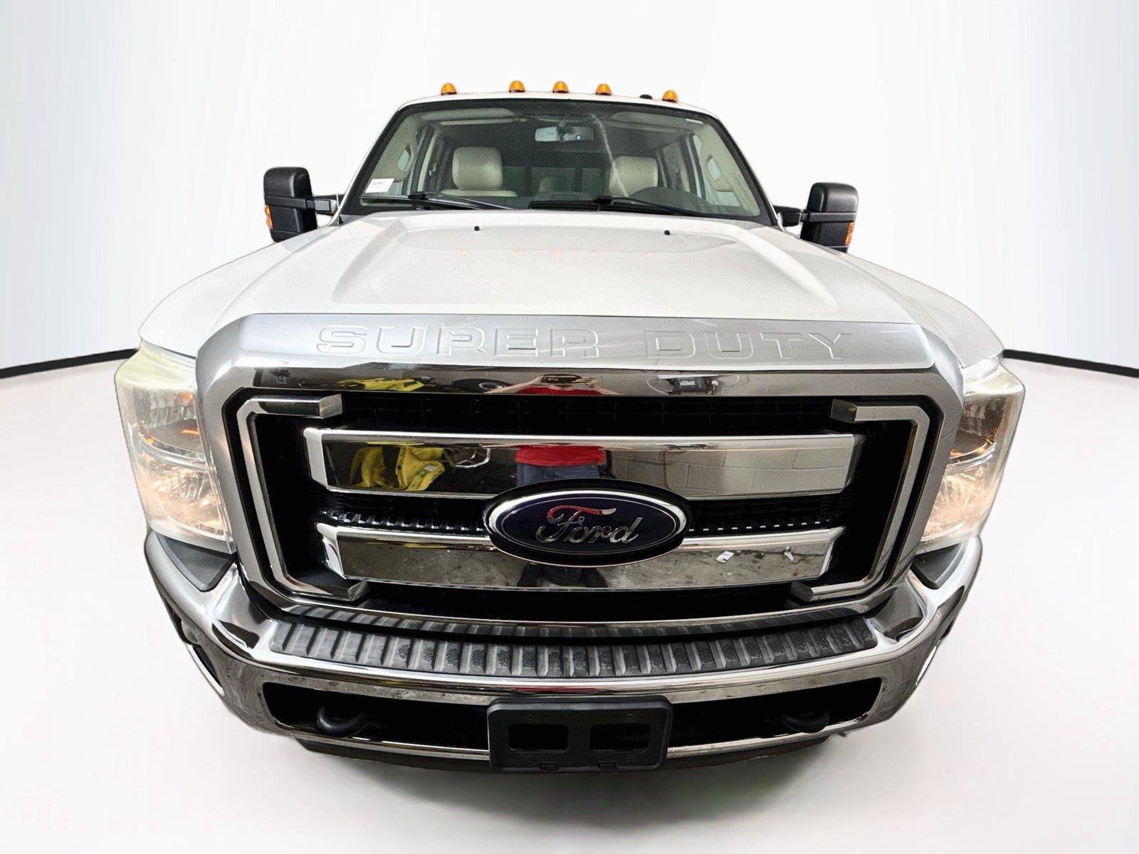 Used 2013 Ford F350 Lariat w/ Lariat Interior Pkg AWD/4WD image 8