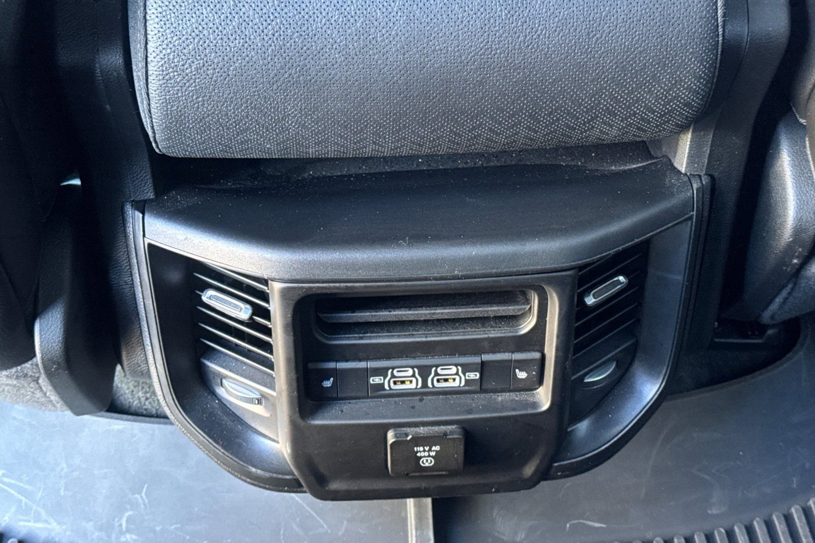 Used 2024 RAM 1500 Laramie image 38