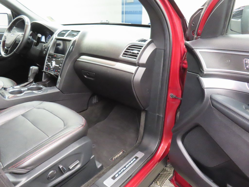 Used 2018 Ford Explorer Sport w/ Equipment Group 401A image 34