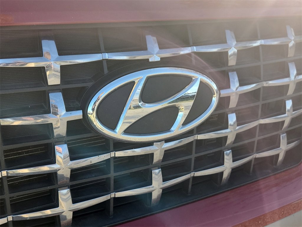 Certified 2022 Hyundai Venue Limited image 9