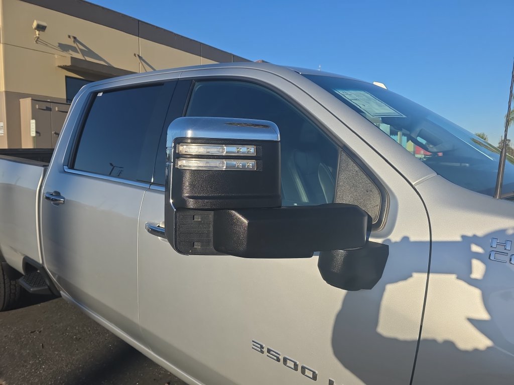 Used 2021 Chevrolet Silverado 3500 High Country AWD/4WD image 11