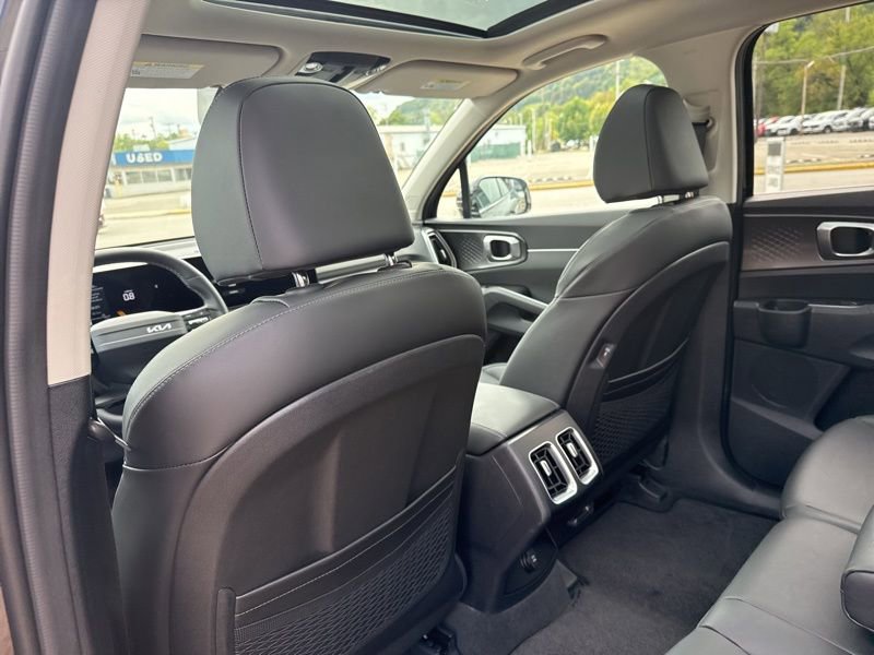 New 2026 Kia Sorento S w/ S Panoramic Sunroof Package image 23