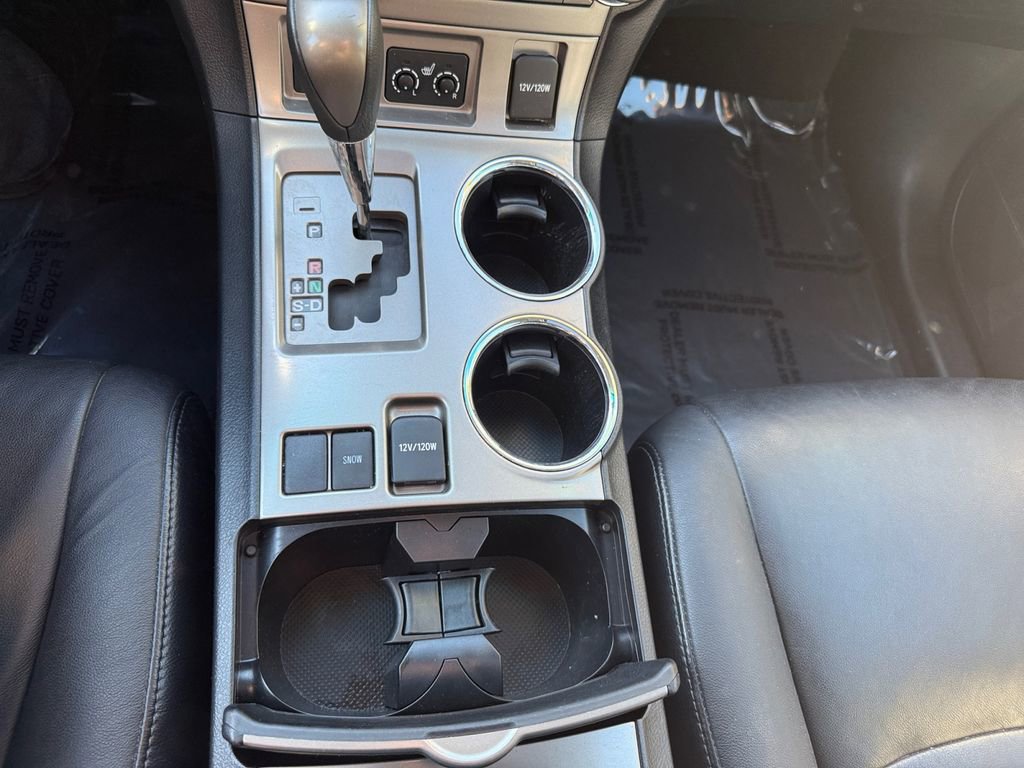 Used 2010 Toyota Highlander SE FWD image 23