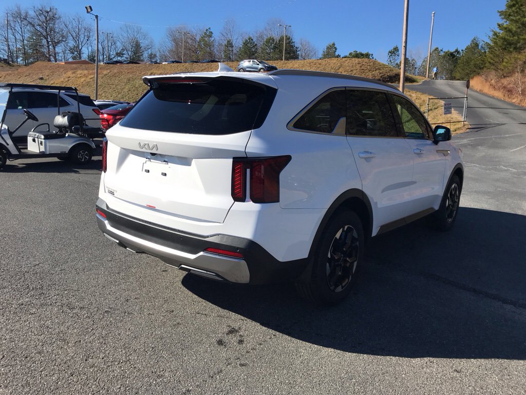 New 2026 Kia Sorento S w/ S Panoramic Sunroof Package image 18