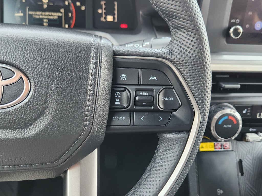 Used 2026 Toyota Tacoma SR5 AWD/4WD image 27