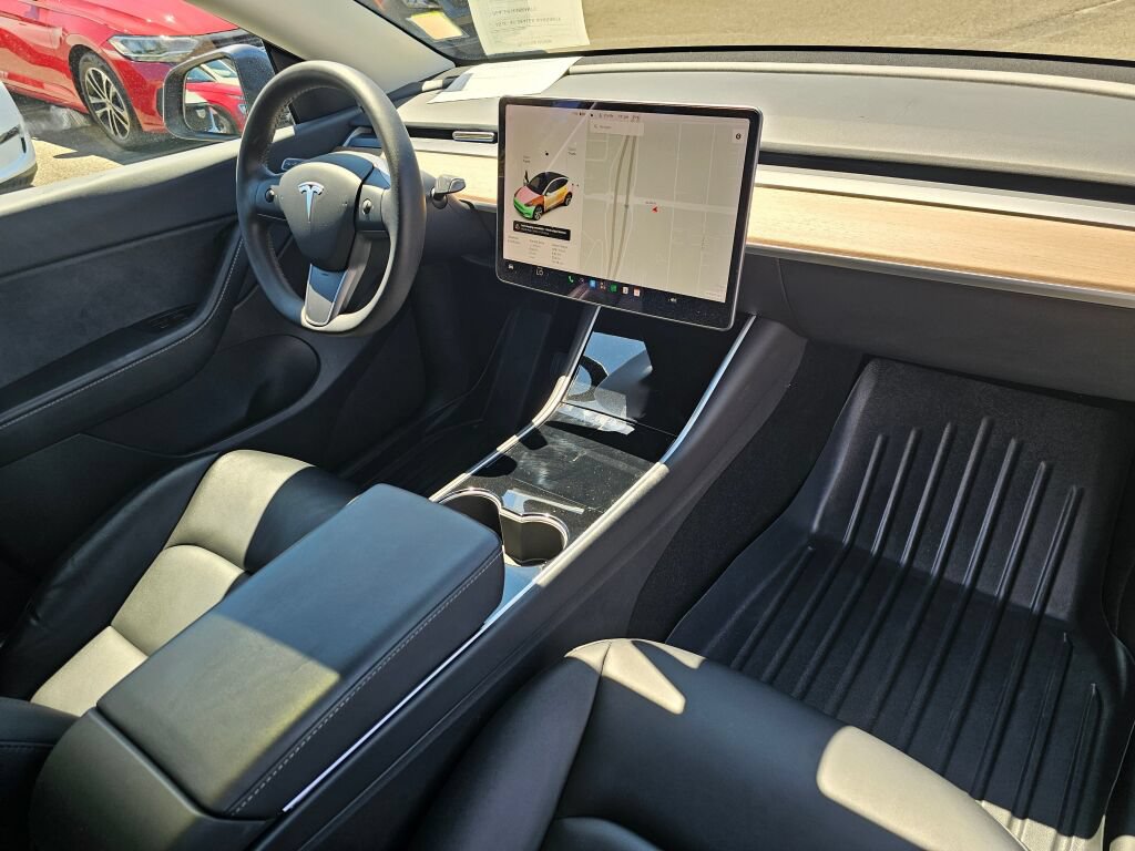 Used 2020 Tesla Model Y Long Range AWD/4WD image 29