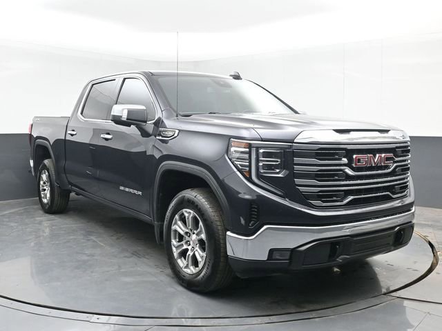 Used 2024 GMC Sierra 1500 SLT image 2