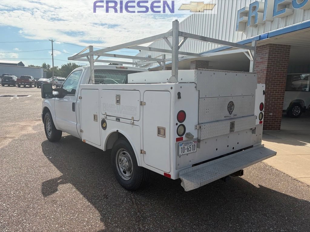 Used 2011 Ford F250 XL w/ XL Value Pkg RWD image 3