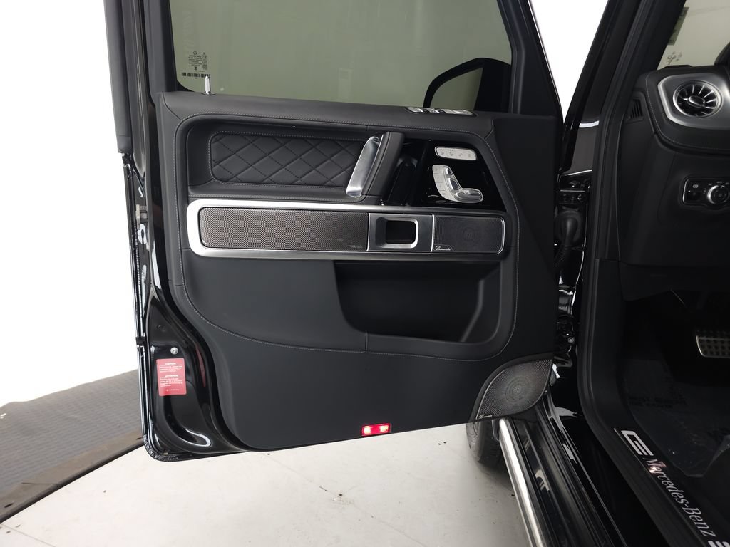 Certified 2025 Mercedes-Benz G 580 w/ EQ Technology image 5