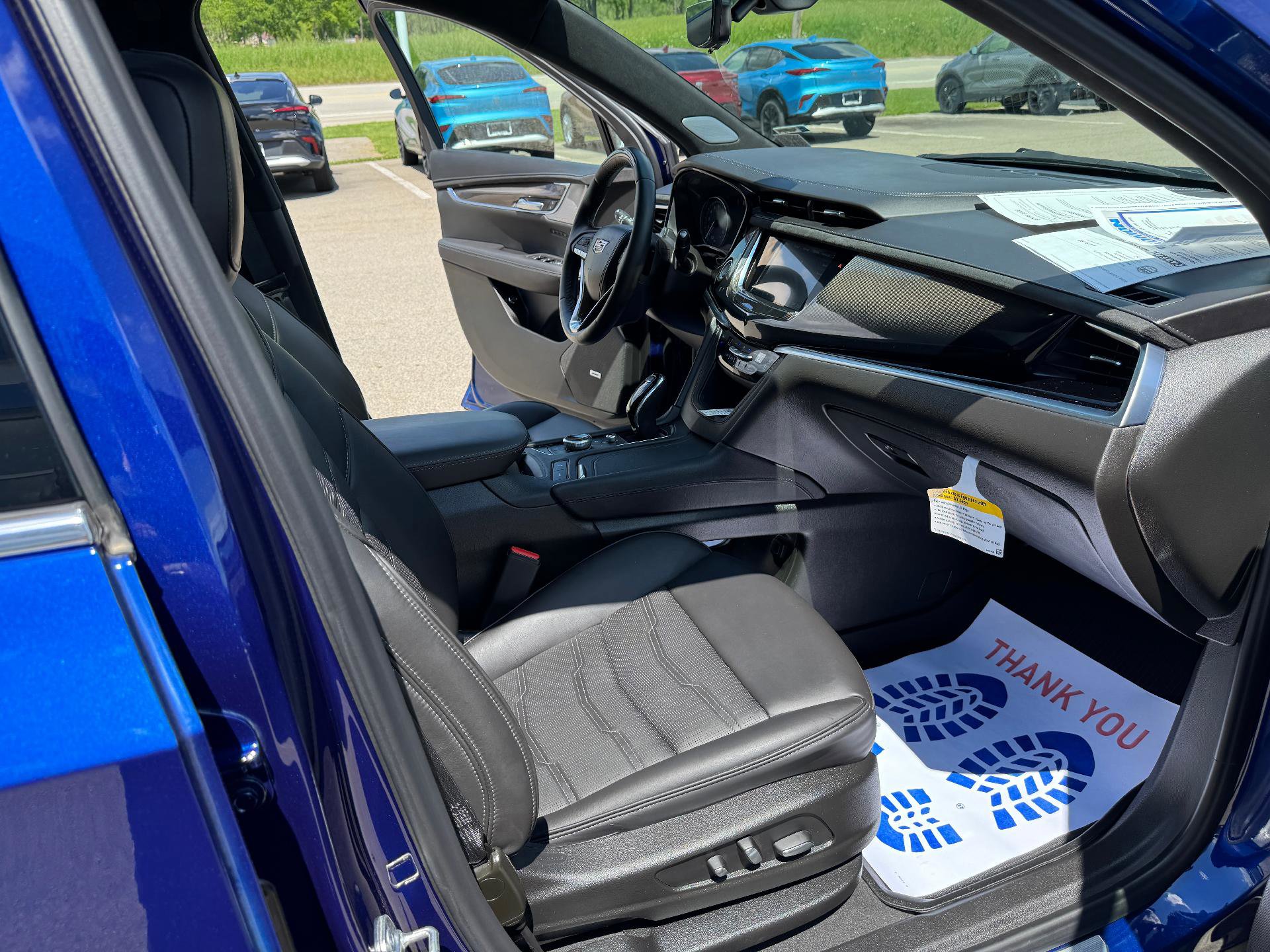 Used 2025 Cadillac XT6 Premium Luxury w/ Platinum Package image 33