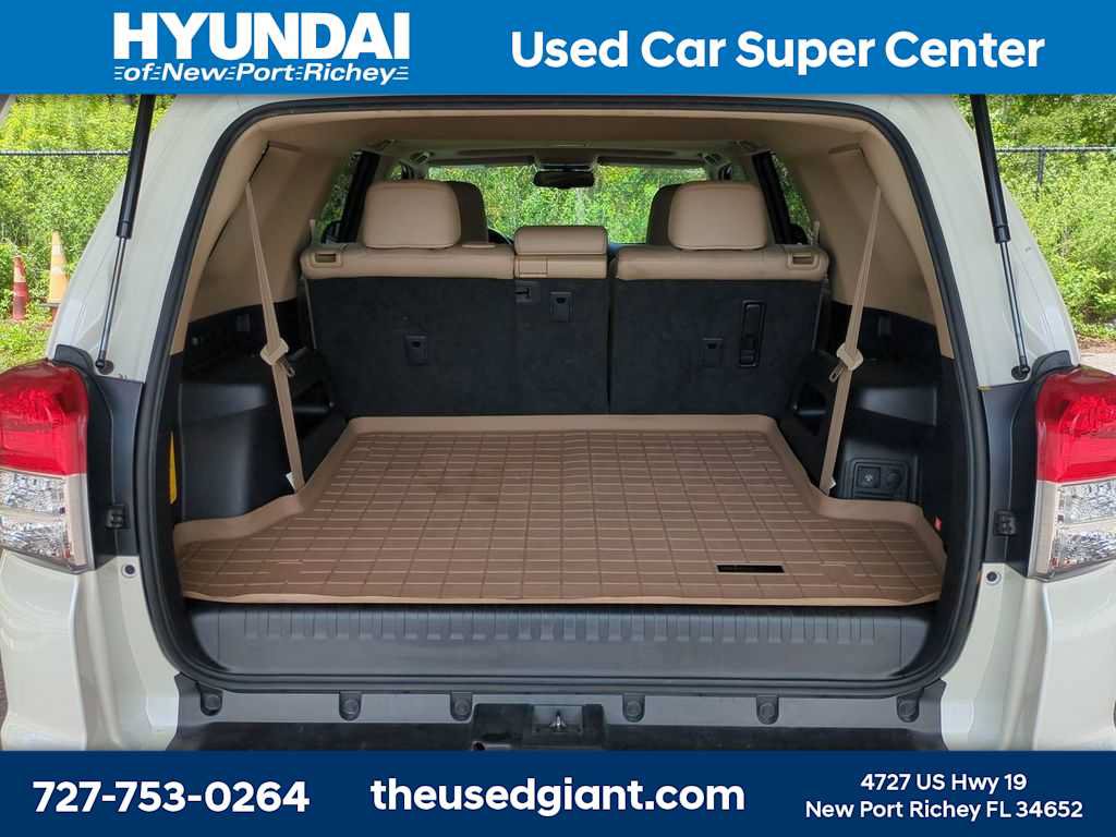 Used 2010 Toyota 4Runner Limited RWD image 28