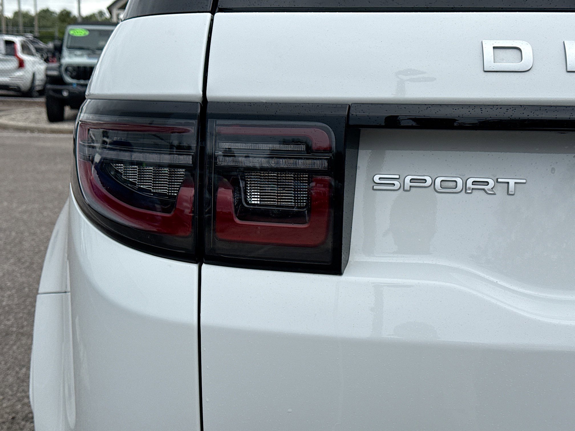 Certified 2025 Land Rover Discovery Sport S image 10