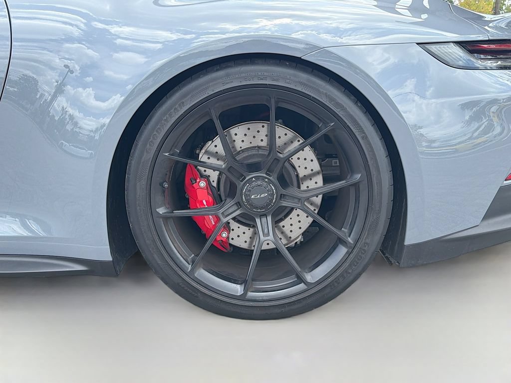 Certified 2023 Porsche 911 GT3 RWD image 32