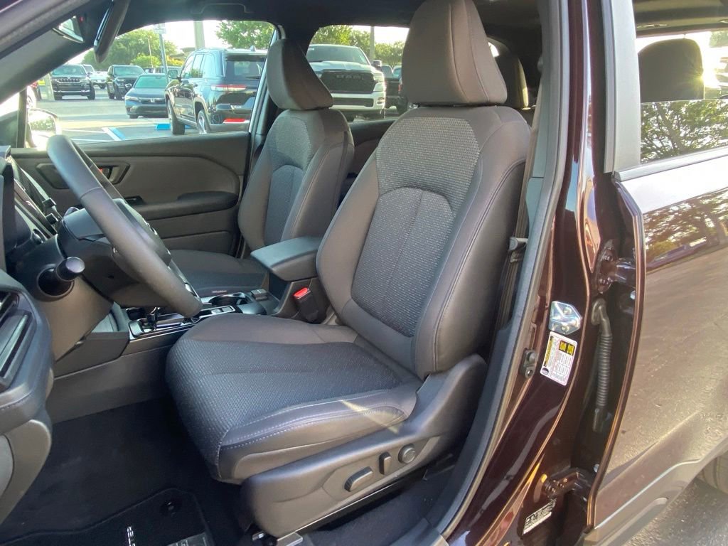 Used 2026 Subaru Forester Premium AWD/4WD image 15