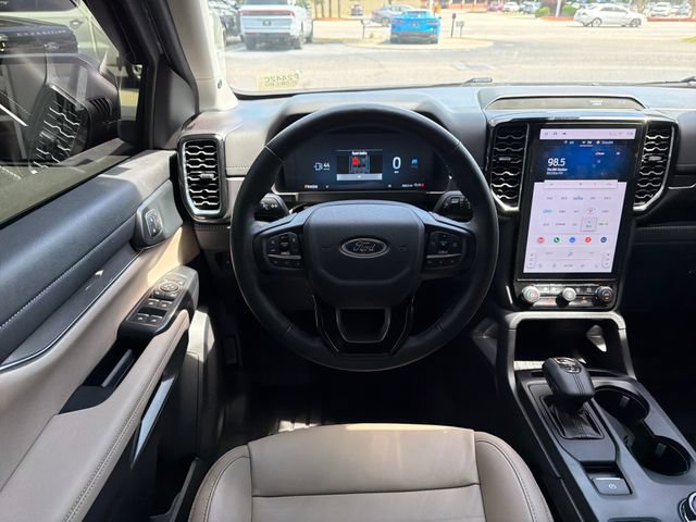Used 2024 Ford Ranger Lariat w/ FX4 Off-Road Package AWD/4WD image 16