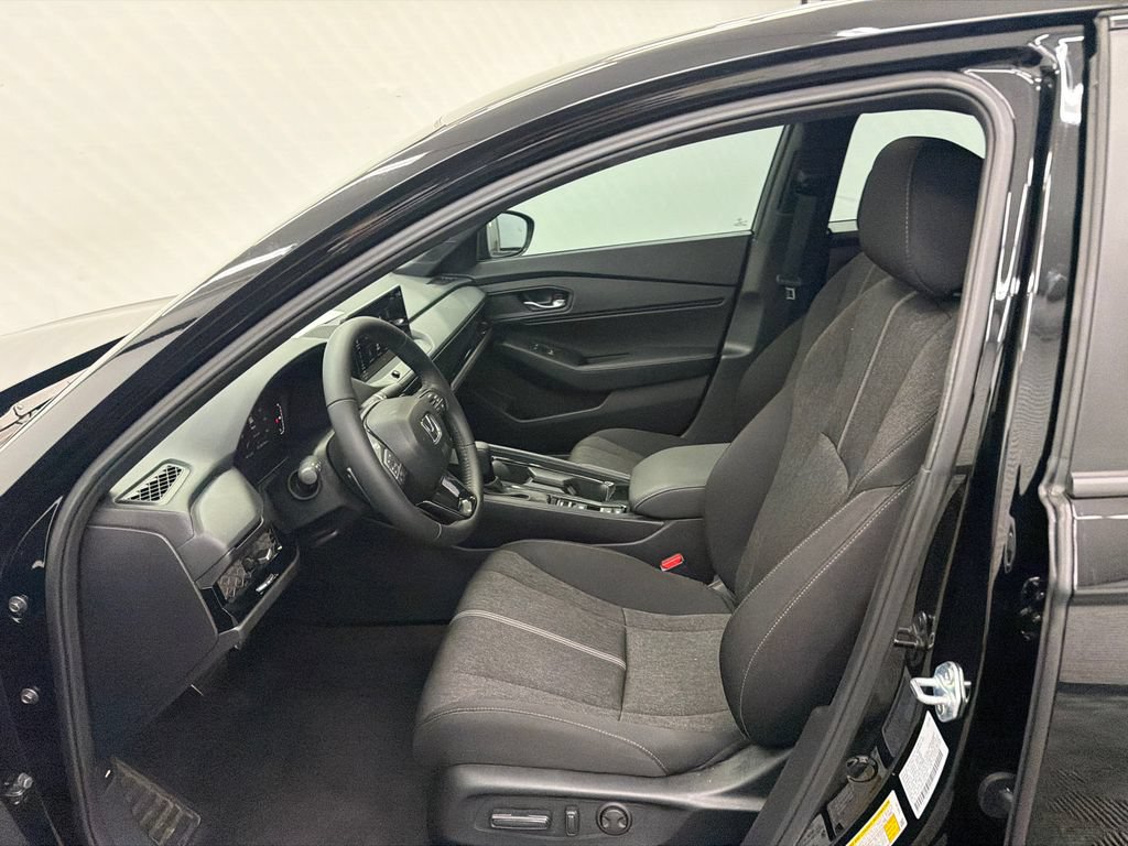 Used 2026 Honda Accord Sport image 9