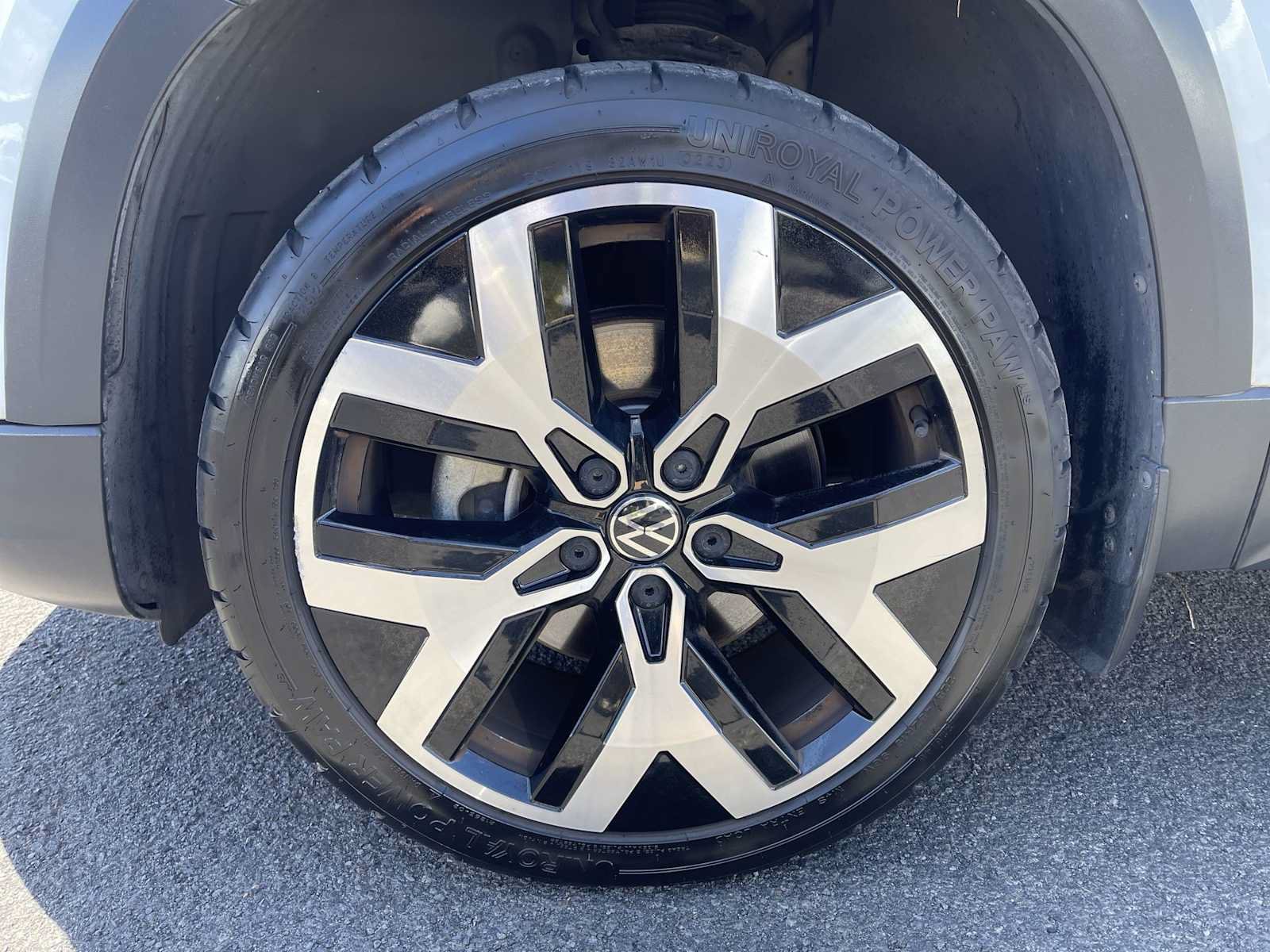 Used 2022 Volkswagen Taos SEL AWD/4WD image 19