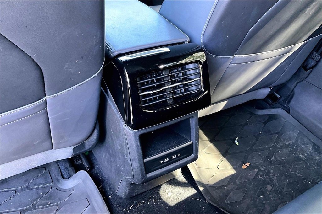 Used 2023 Volkswagen ID.4 Pro S image 25