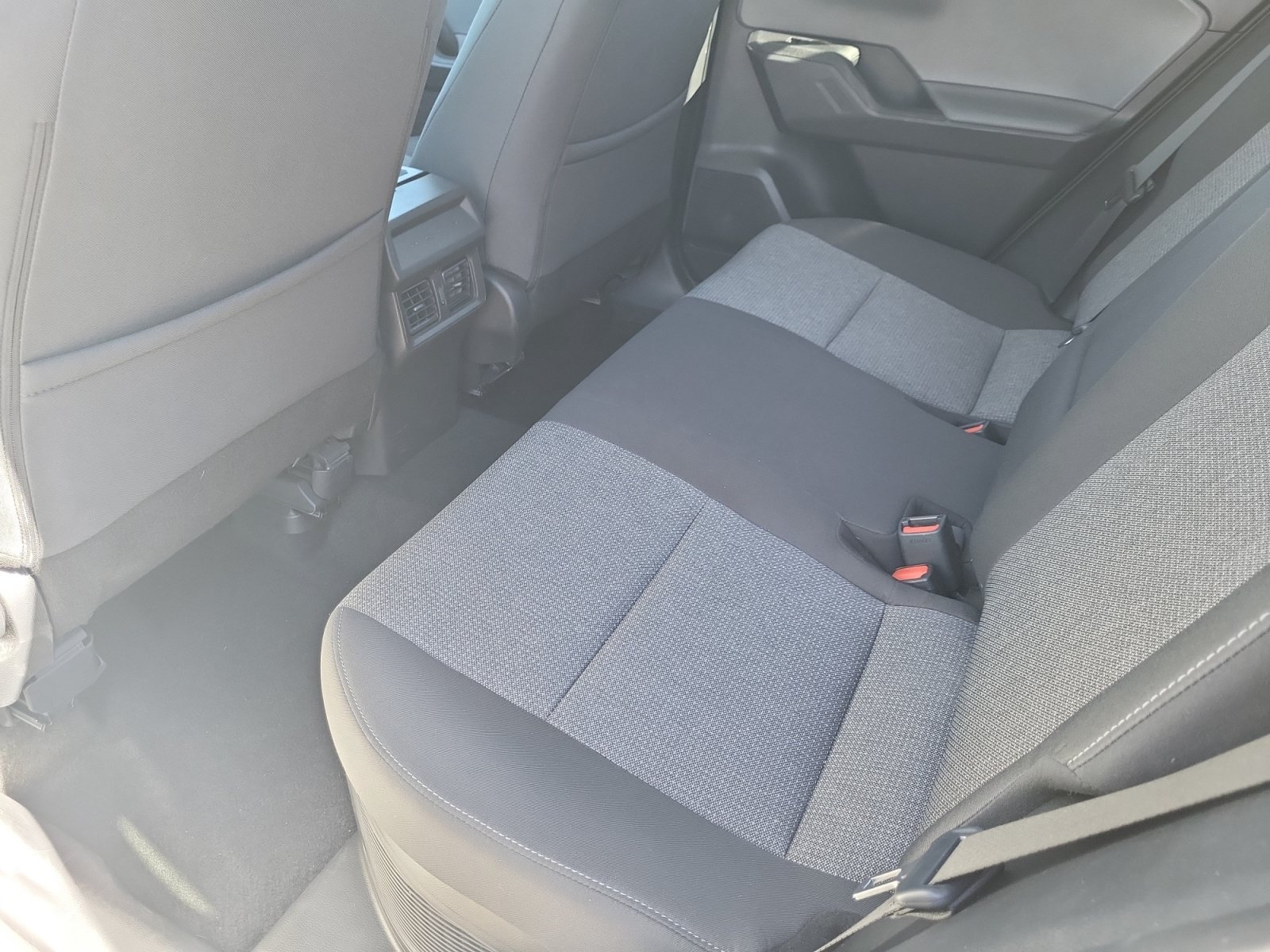 Used 2026 Toyota RAV4 LE AWD/4WD image 9