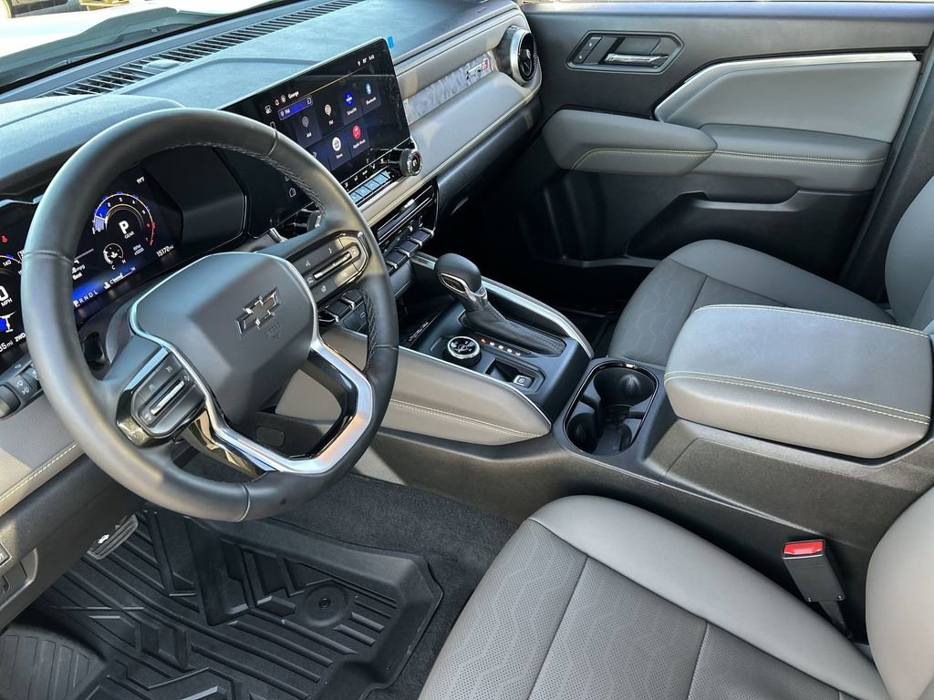 Used 2026 Chevrolet Colorado ZR2 image 10