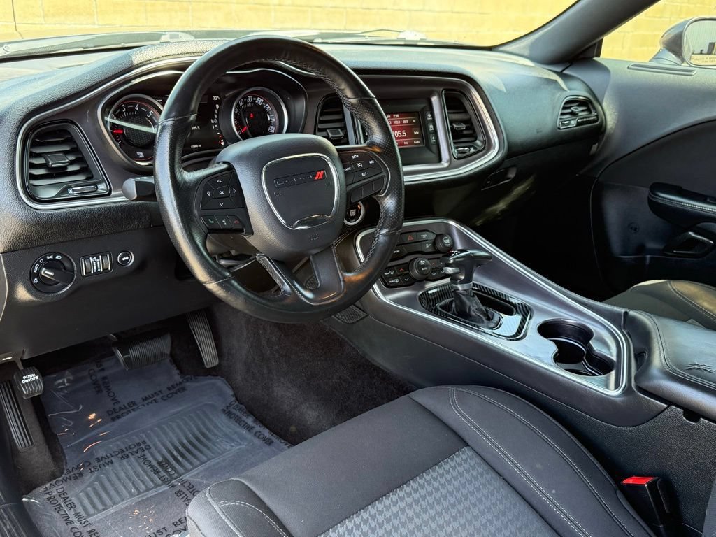 Used 2017 Dodge Challenger SXT w/ Cold Weather Group RWD image 32