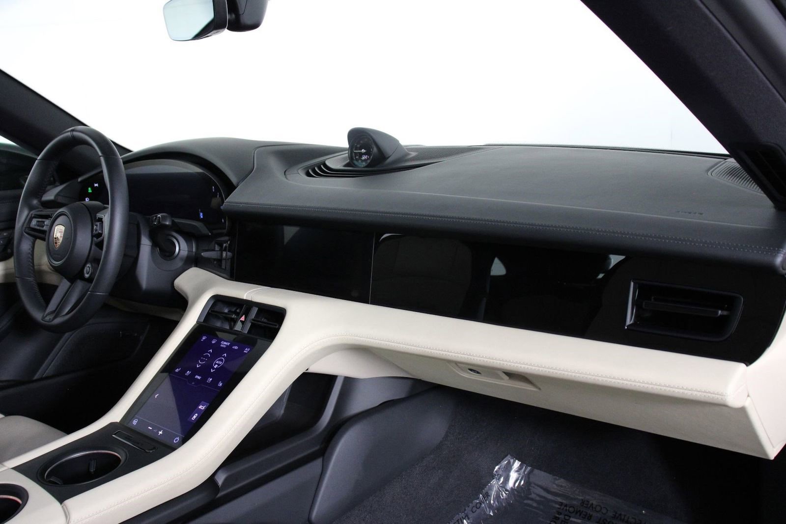 Certified 2026 Porsche Taycan 4S image 24