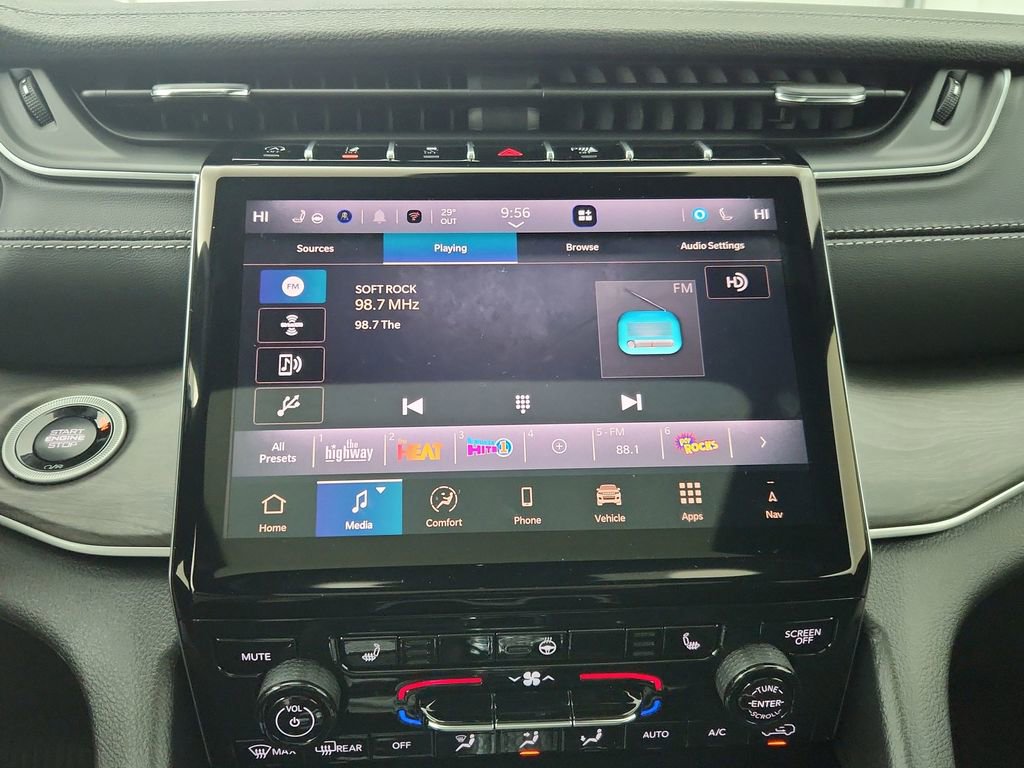 New 2025 Jeep Grand Cherokee L Limited image 24