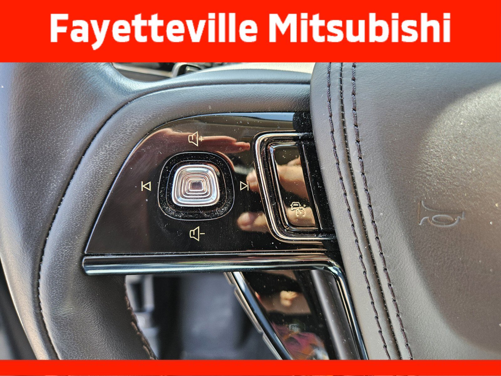 Used 2024 Lincoln Aviator Reserve w/ Equipment Group 201A RWD image 26