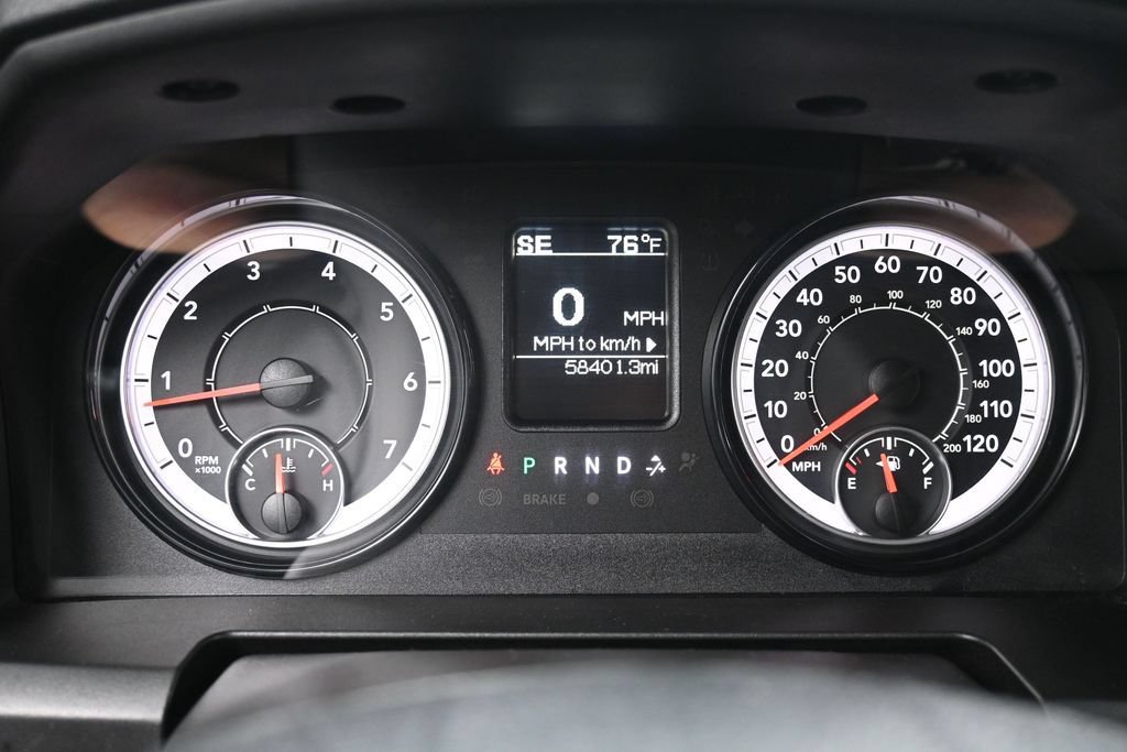Used 2024 RAM 1500 Warlock AWD/4WD image 12