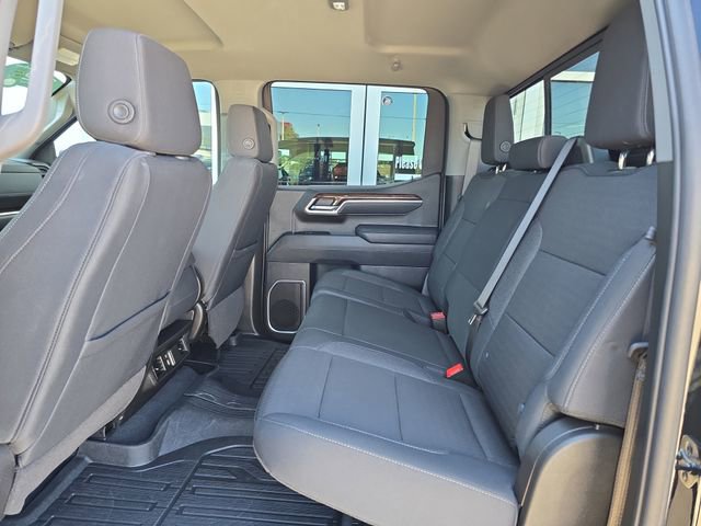 New 2026 GMC Sierra 1500 SLE w/ Preferred Package image 15