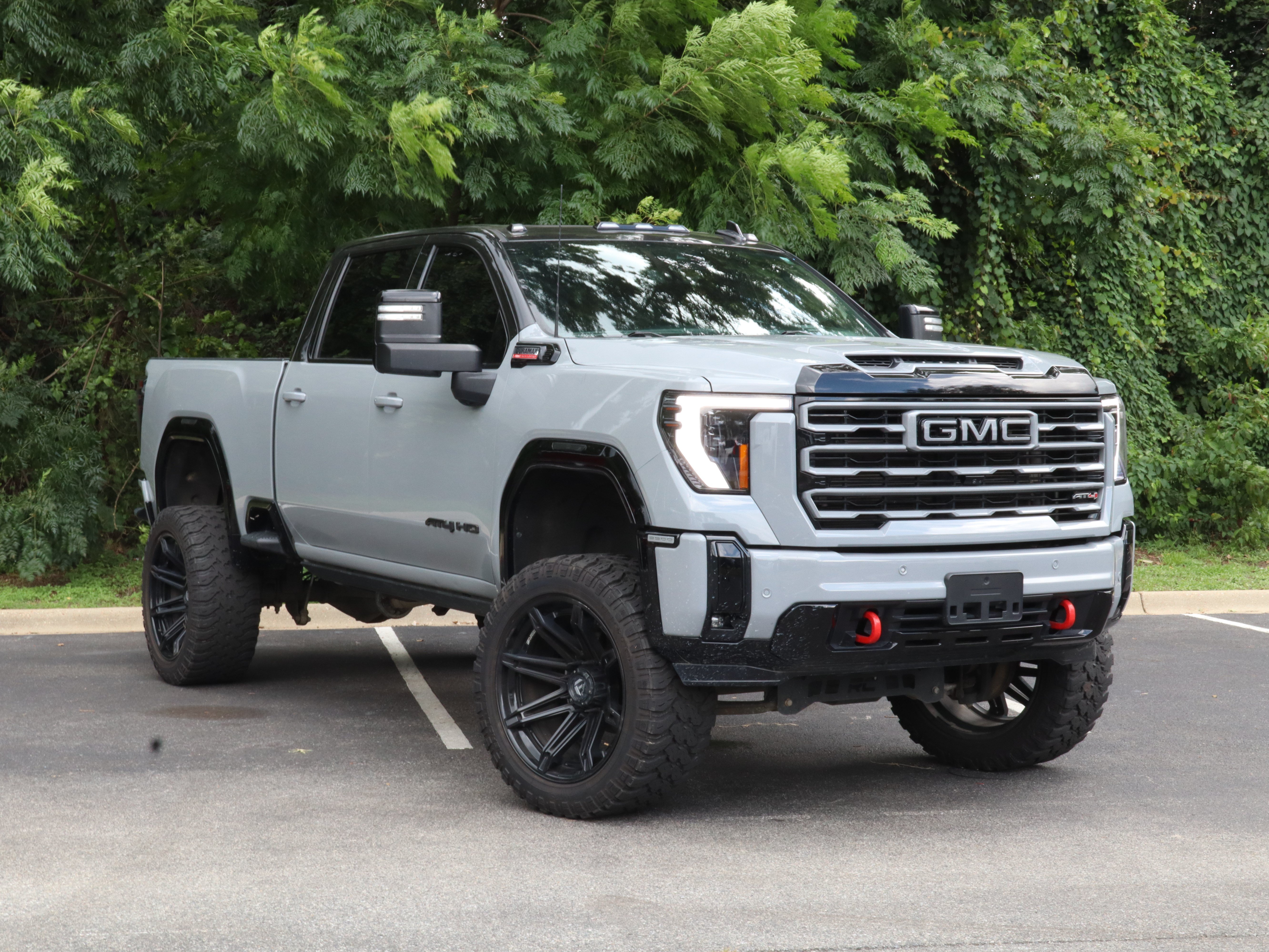 Used 2024 GMC Sierra 3500 AT4 w/ AT4 Premium Plus Package AWD/4WD video 2