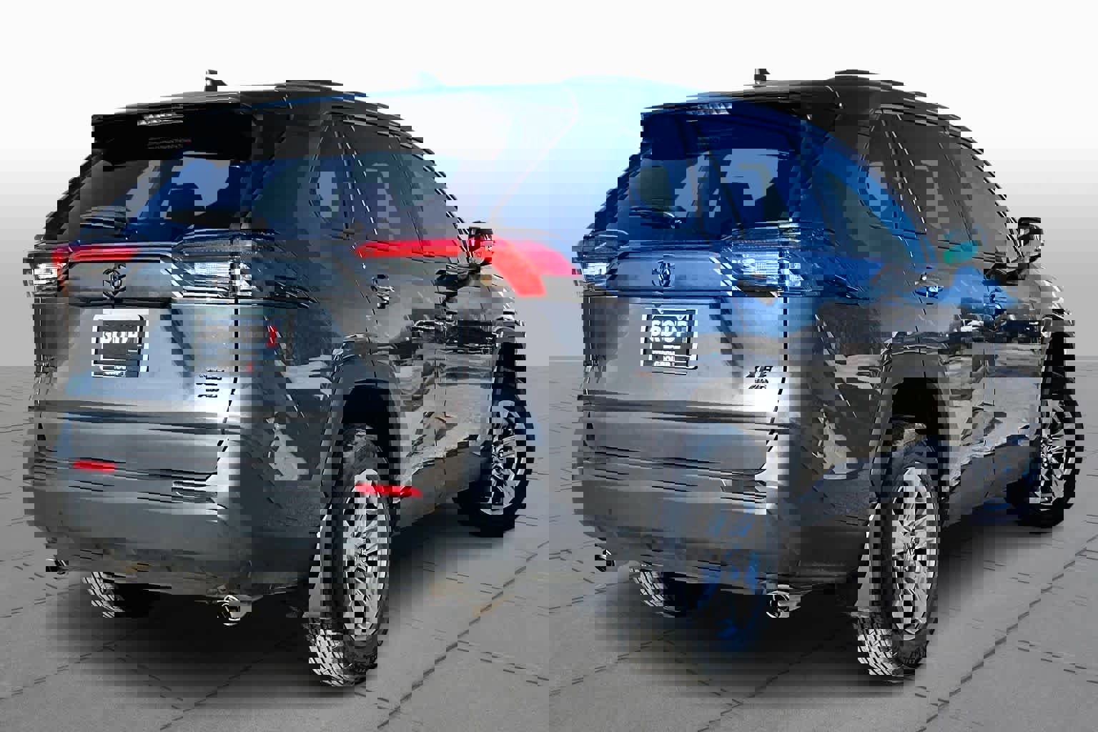 Used 2023 Toyota RAV4 XLE image 13