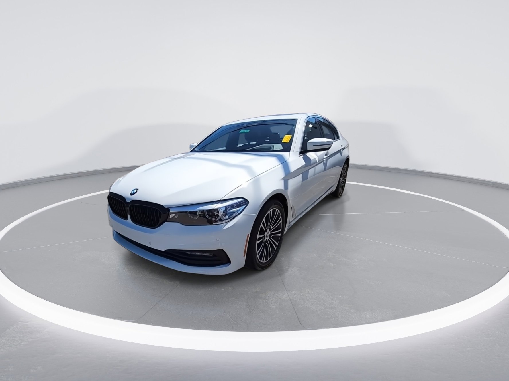 Used 2018 BMW 530i image 4