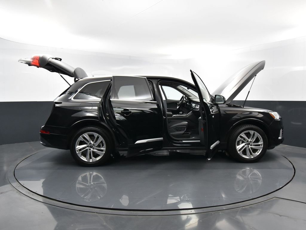 Used 2023 Audi Q7 3.0T Premium Plus image 47