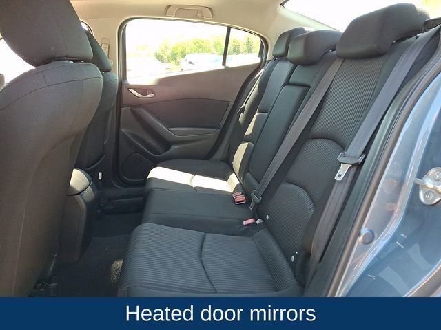Used 2015 MAZDA MAZDA3 i Touring w/ Technology Package FWD image 19