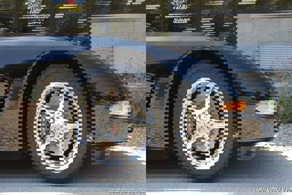 Used 2002 Chevrolet Corvette Convertible w/ Preferred Equipment Group2 image 23