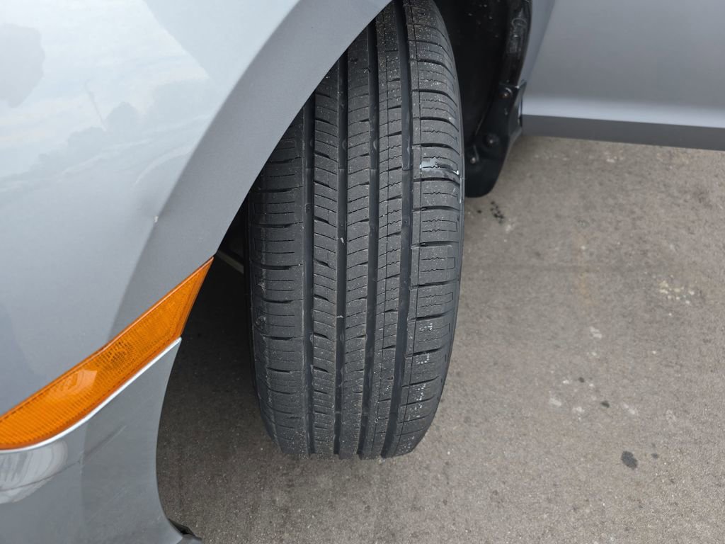 Used 2019 Honda Odyssey EX-L image 25