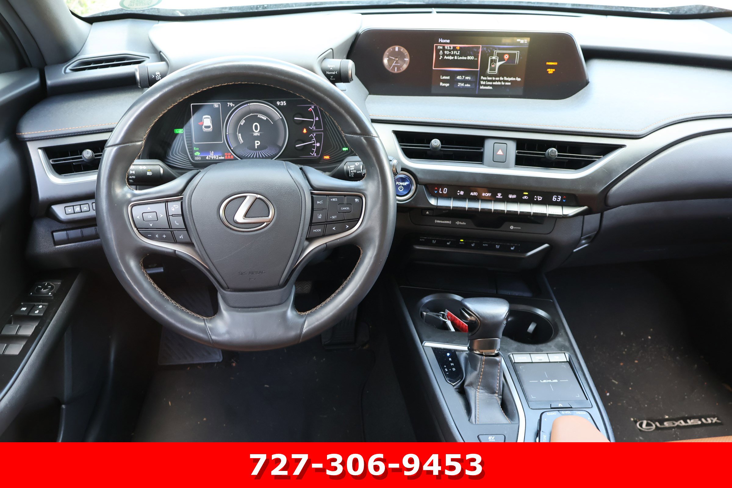 Used 2019 Lexus UX 250h w/ Premium Package image 18