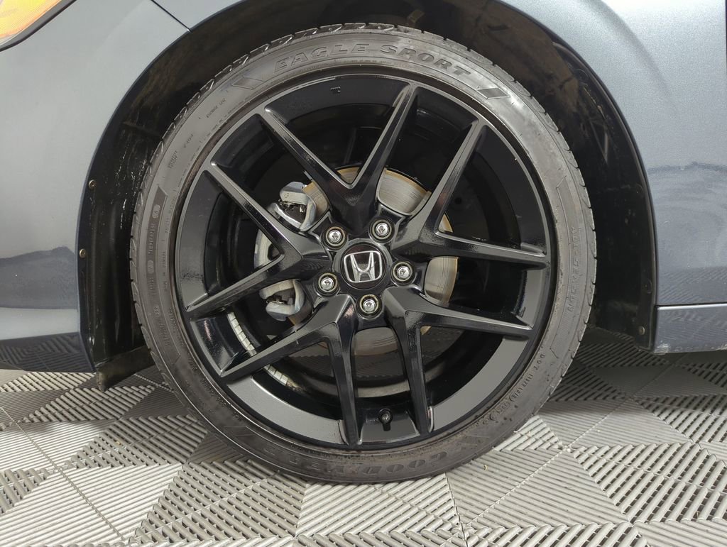 Used 2025 Honda Civic Sport image 22